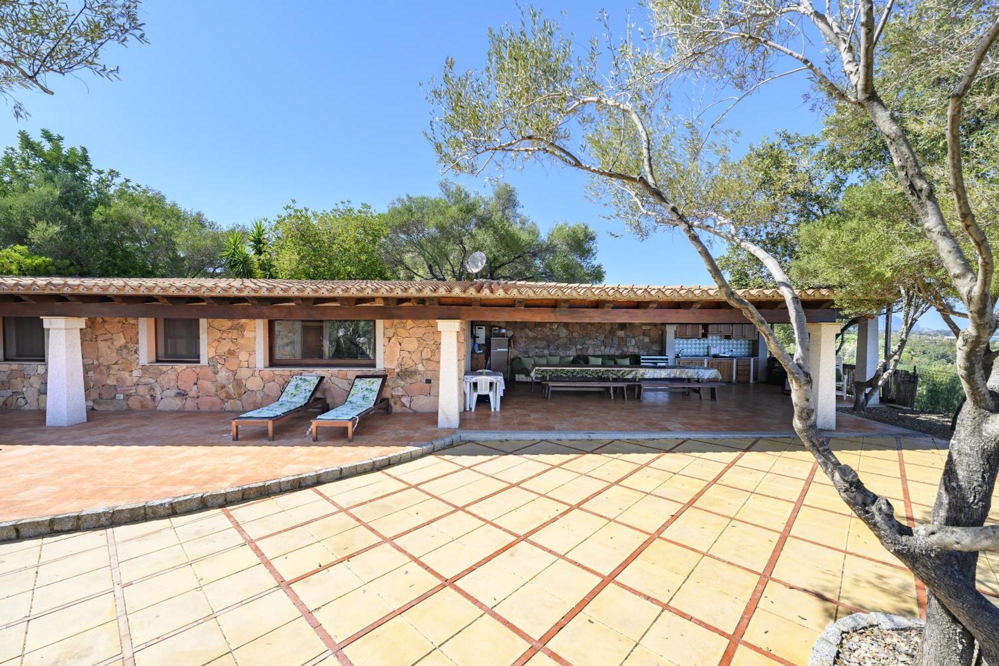 Villa Il Panorama Di Orri Tortolì Exteriör bild